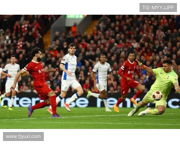 足球欧罗巴赛场上的传奇球星与他们的辉煌时刻回顾